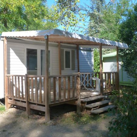Camping L'Eau Vive Hotel Dauphin Exterior foto